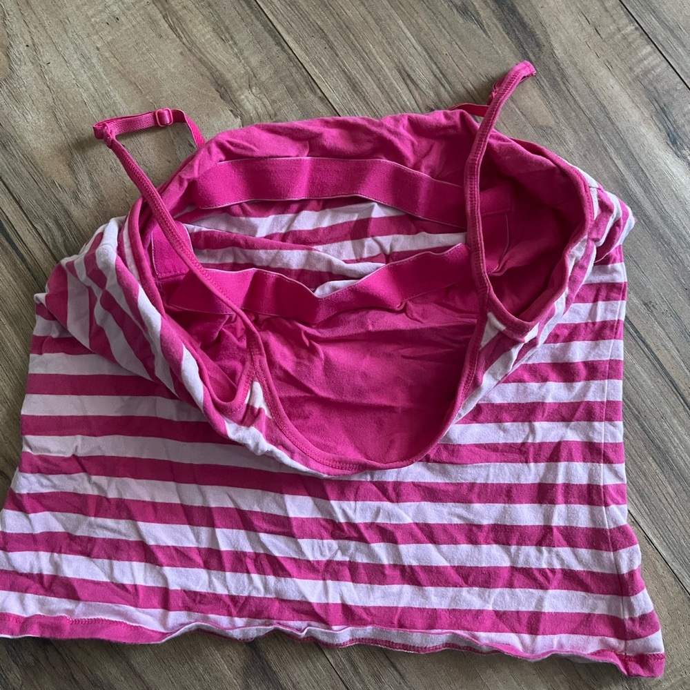Striped Tanktop 🩷 - Picture 2 of 3